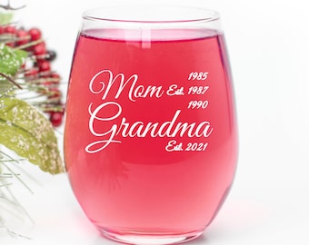 First Time Grandma Engraved Stemless Wine Glass - Pregnancy Announcement - Established Years - Mom Grandma - Personalized