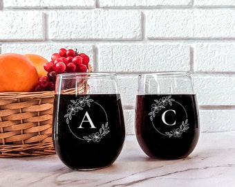 Monogram Engraved Stemless Wine Glass, Personalized Gift for Wedding, Gift for Couples, Personalized For Her, Housewarming Gift
