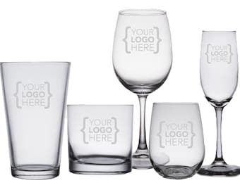 Individuell gestaltete Gläser, individuelles Logo-Glas, geätztes Glaswaren-Geschenk, personalisiertes Glas, monogrammiertes Glas, graviertes Glas, College-Logo-Glas
