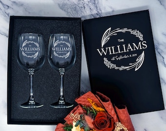 Gift For Couples, Couples Wine Glass Set, Engraved Wedding Glasses, Gift for Mr and Mrs, Bride & Groom Wine Glasses for Toasting
