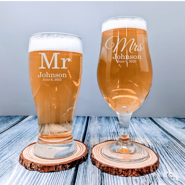 Personalized Couple Beer Glasses, Anniversary Gift For Him, Couple Wedding Gift, Personalized Beer Glass, Etched Beer Glass