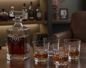 Whiskey Decanter Glass, Personalized Whiskey Glass, Bourbon Glasses, Custom Whiskey Decanter Set, Engraved Whiskey Glass, Groomsmen Gift