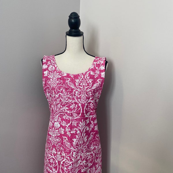 Delantal con espalda cruzada ~ Delantal de lona de algodón ~ Delantal floral rosa ~ Delantal de pájaros ~ Delantal para mujer ~ Delantal rosa con espalda cruzada ~ Regalo para ella ~