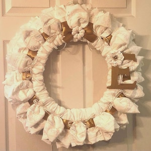 Diaper Wreath Personalized Diaper Wreath gift for Baby Shower decor for baby Nursery Diaper Cake gender reveal gift for new baby