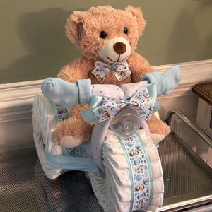 Diaper Tricycle Baby Shower Gift, Baby Shower Centerpiece, Diaper Cake for Boy or Girl, Personalized New Baby Gift Bild 13