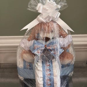 Diaper Tricycle Baby Shower Gift, Baby Shower Centerpiece, Diaper Cake for Boy or Girl, Personalized New Baby Gift Bild 15