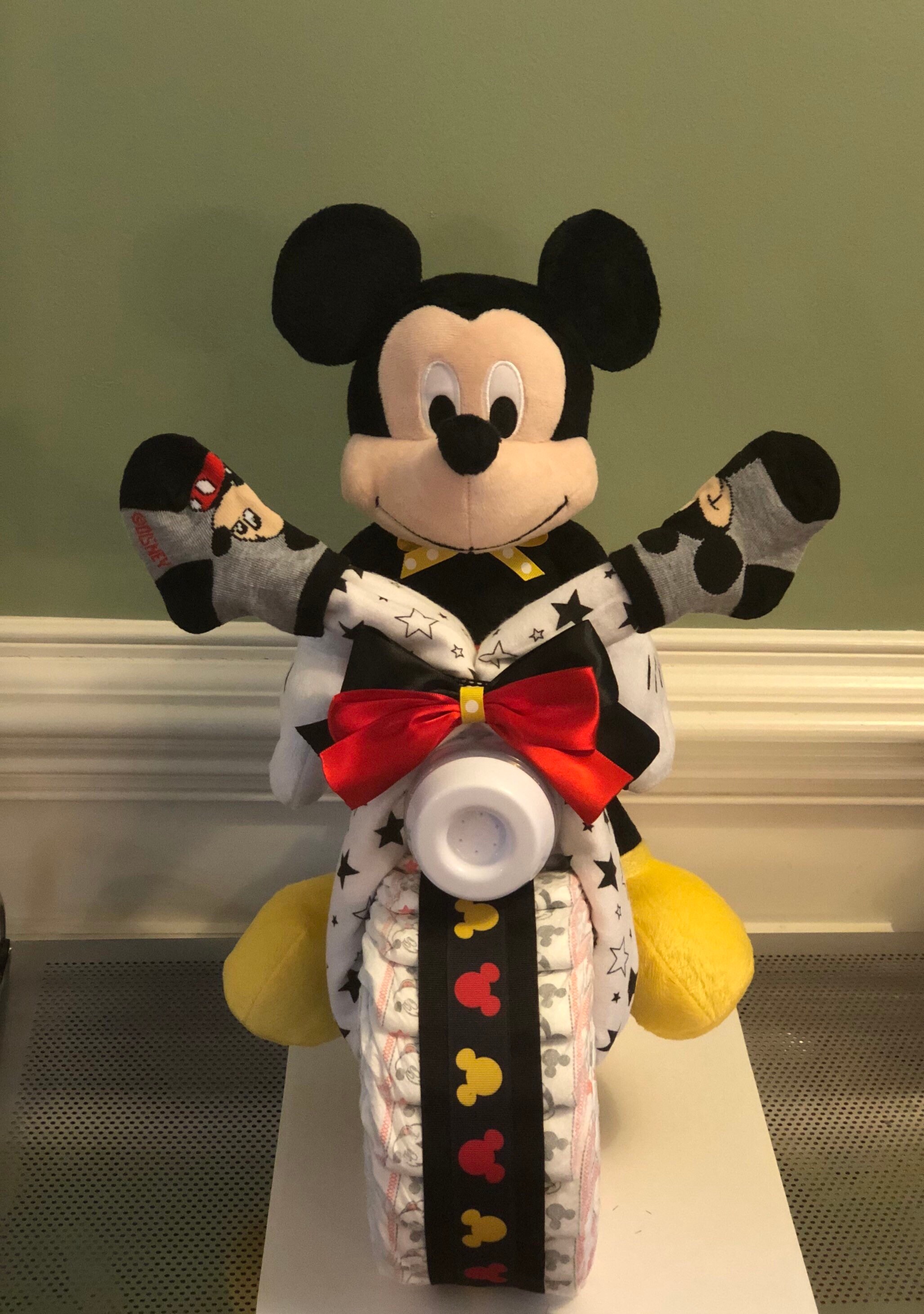 diaper mickey mouse