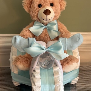 Diaper Tricycle Baby Shower Gift, Baby Shower Centerpiece, Diaper Cake for Boy or Girl, Personalized New Baby Gift Bild 9