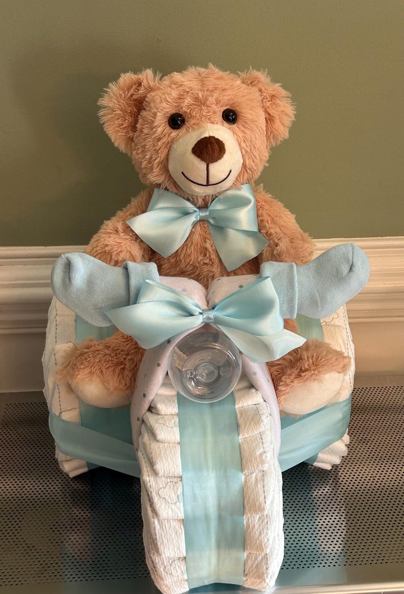 Diaper Tricycle Baby Shower Gift, Baby Shower Centerpiece, Diaper Cake for Boy or Girl, Personalized New Baby Gift Bild 9