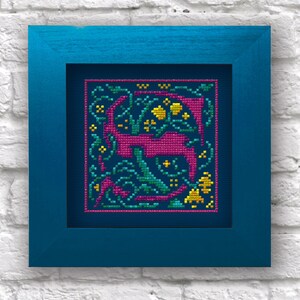 Cross Stitch Pattern for the Initial &#39;S&#39; in the style of William Morris. One of the full series. Four color schemes in every pattern.