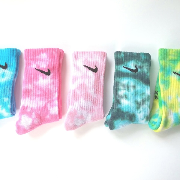Kids Nike tie dye socks Free post, Nike colourful socks, bright, pastel tie dye socks, blue, pink, purple, turq, mint, yellow, gift idea. !