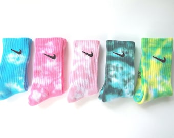 Kids Nike tie dye socks Free post, Nike colourful socks, bright, pastel tie dye socks, blue, pink, purple, turq, mint, yellow, gift idea. !