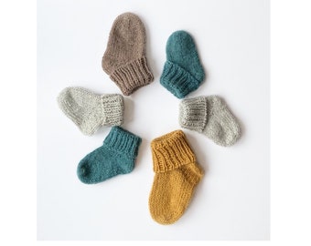 FIRST SIMPLE BABY socks knit, Easy Baby Booties Pattern, Baby Socks Pattern, Simple Baby Socks, Newborn Socks Knitting Pattern