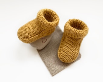 Baby Booties Knitting Pattern PDF, Knit Baby Socks Newborn to 2 Years, Easy Baby Booties, Beginner Friendly Knitting, Digital Download