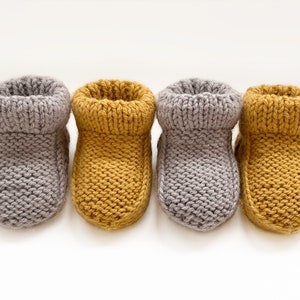 Baby Booties Knitting Pattern: Knit Socks (Newborn to 2 Years) (PDF)