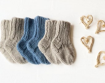 EASY KNIT baby socks pattern, Toddler socks Pattern, Newborn socks, Simple knit baby socks, Baby knitting pattern, Knit socks baby