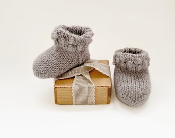 Baby Socks Knitting Pattern: Seamless Top-Down Design (PDF Pattern)