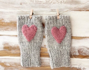 Heart Fingerless Mittens Knitting Pattern PDF, Easy Knit Tutorial, Cute Fingerless Gloves, Quick Knitting Project, Digital Download