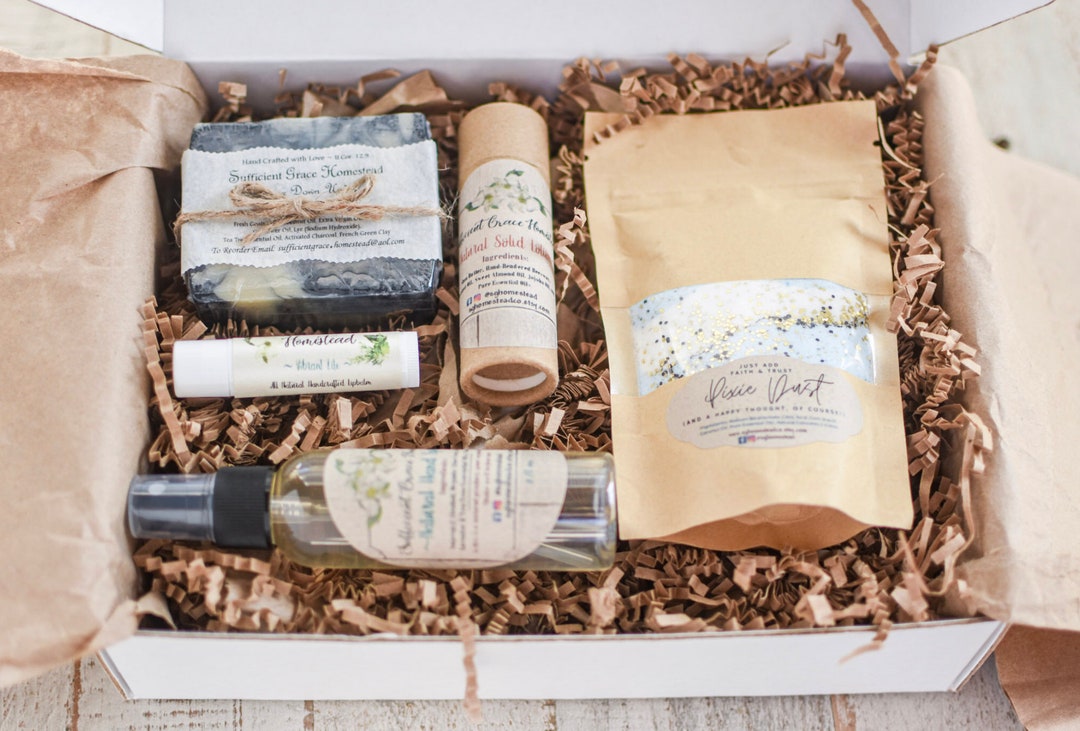 Natural Skin Care Gift, Christmas Gift Box, Girlfriend, at Home Spa Kit