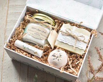 Custom Aromatherapy Spa Gift Set, Natural Skin Care, Relaxing Spa Gift for Mom, Mothers Day Self Care Kit, Bath Gift Box, Teacher Gift Set