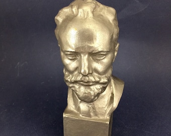 Russian Composer Pyotr Tchaikovsky Marble Bust Statue Sculpture 20 cm white