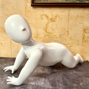 Manichino per bambini - Vintage Bambino in fibra di vetro Bianco Neonato, Strisciando Corpo Intero Retro Negozio Display Commerciale