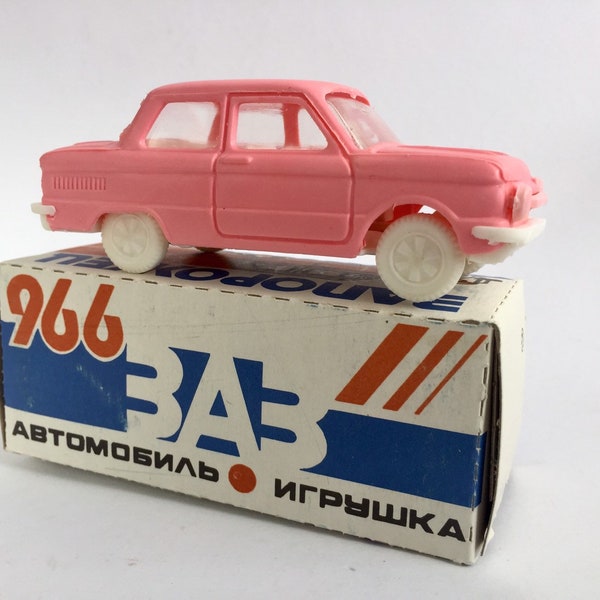 Модель Игрушечная машинка ЗАПОРОЖЕЦ - винтажная игрушка , ЗАЗ, советская игрушечная машинка, СССР, 1970-е гг.