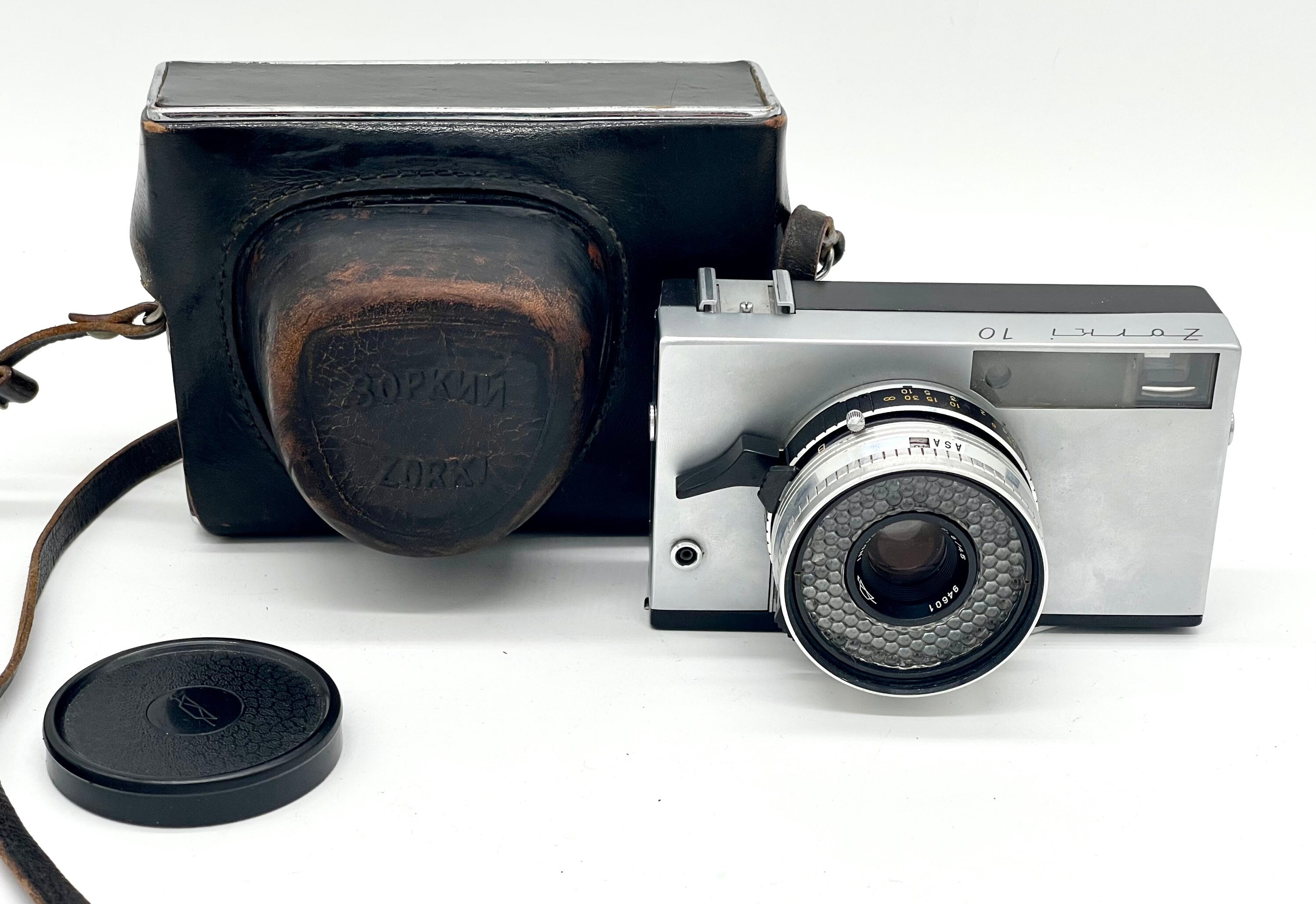 ZORKI-10 ソビエトフィルムカメラ レンジファインダー レンズ ZORKI-10 ソビエトフィルムカメラ レンジファインダー レンズ