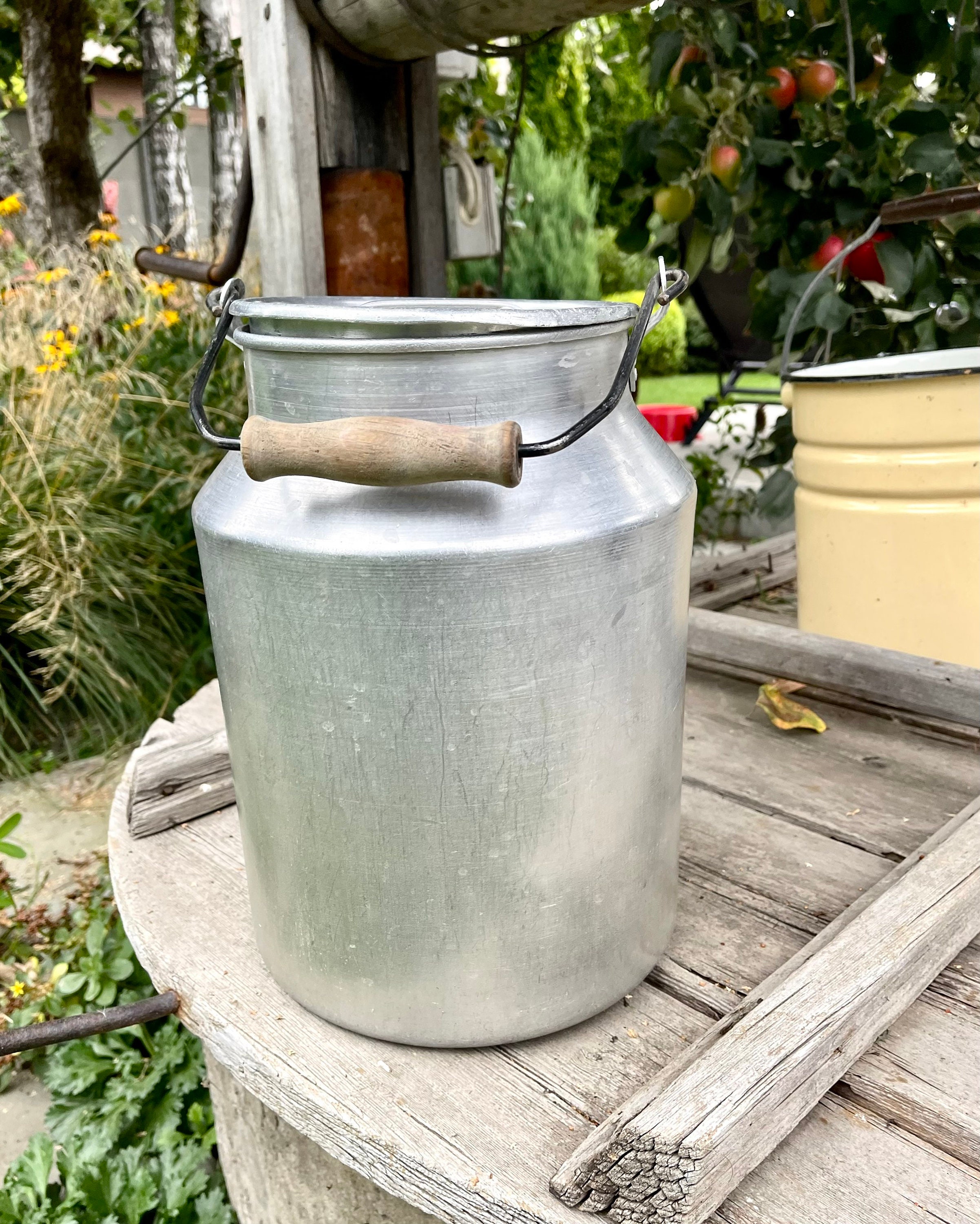 Vintage Milk Jug, Galvanized Bucket, Galvanized Planter, Metal Milk Jug, Farmhouse Bucket