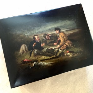 Vintage 1950s Russian Fedoskino Lacquer Box – Oil Painting of Three Hunters Sharing Tales, Made in USSR
