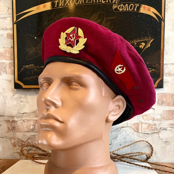 Soviet Military Maroon Beret Wool Hat Army w/ Badge Size 60 USSR