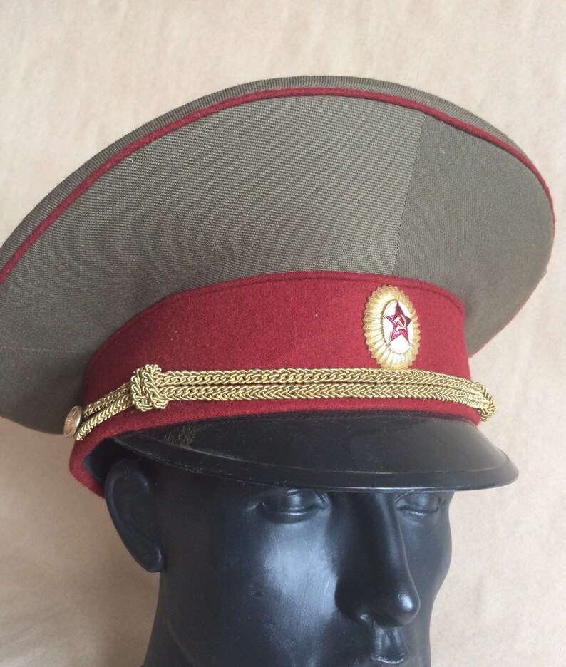 офицерский головной убор