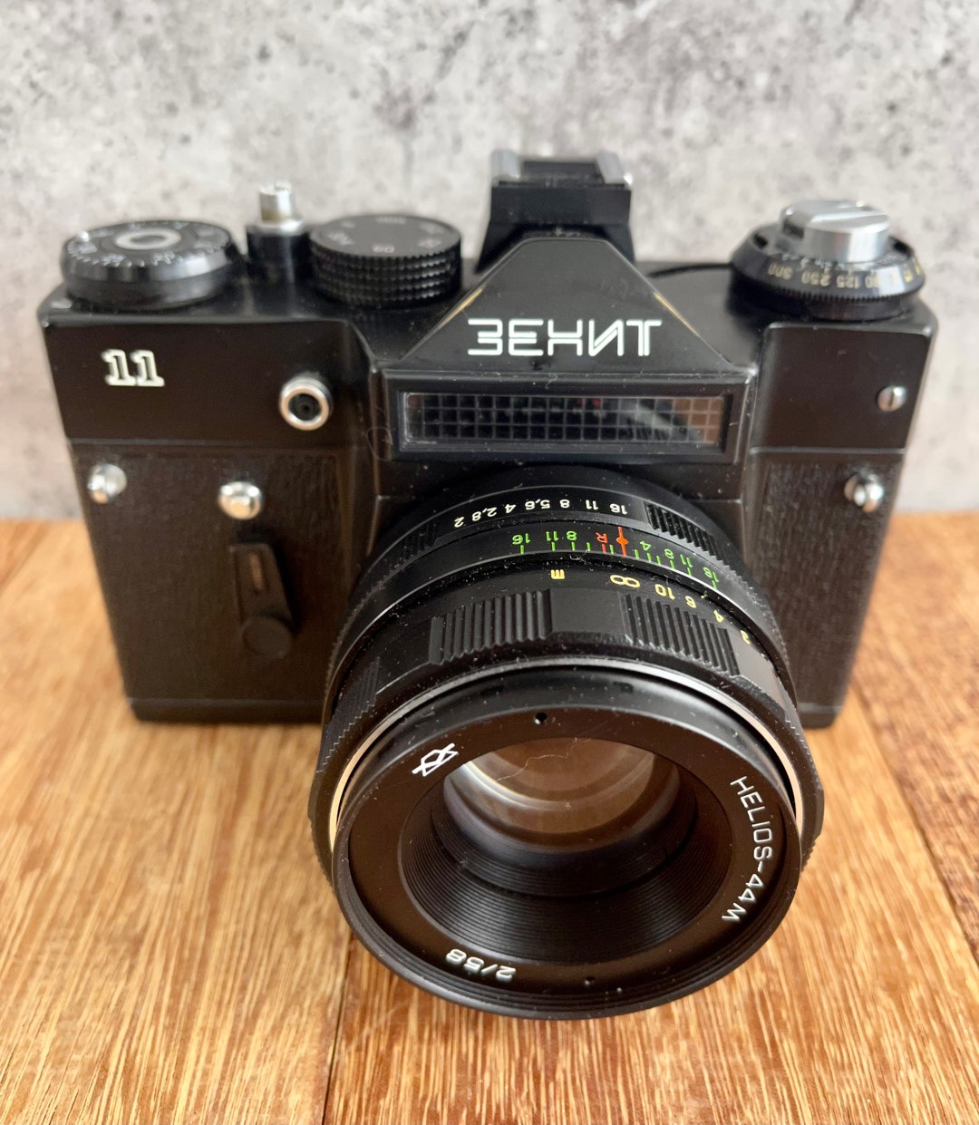 Zenit 11 Soviet Reflex SLR Film Camera Helios 44M 58 Mm F2 Etsy