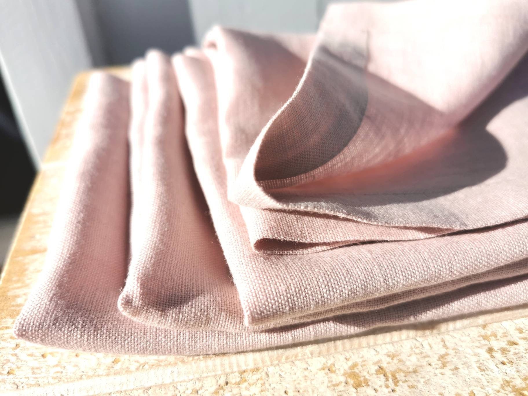 Lot de Serviettes Table en Lin. Couleur Rose Pâle