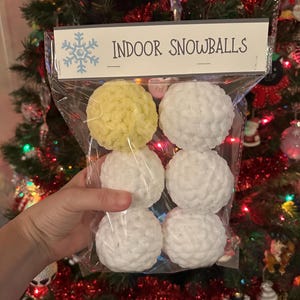Crochet Indoor Snowballs