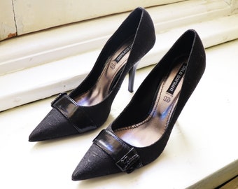 Solo Soprani black pumps / high heels Soprani pointed shoes