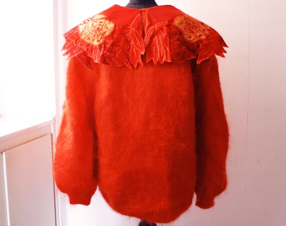 vintage 1980's red fluffy mohair wool cardigan / … - image 3