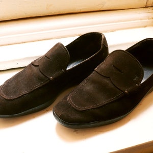 TOD&#39;s brown men&#39;s suede loafers