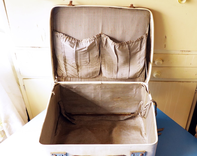 vintage 1950/'s white suitcases set of two