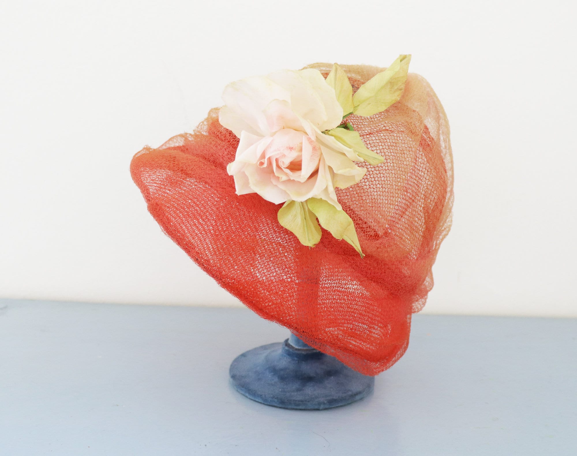 Vintage Springtime Red Cloche Hat / Retro Costume Cloche Sisal Straw ...