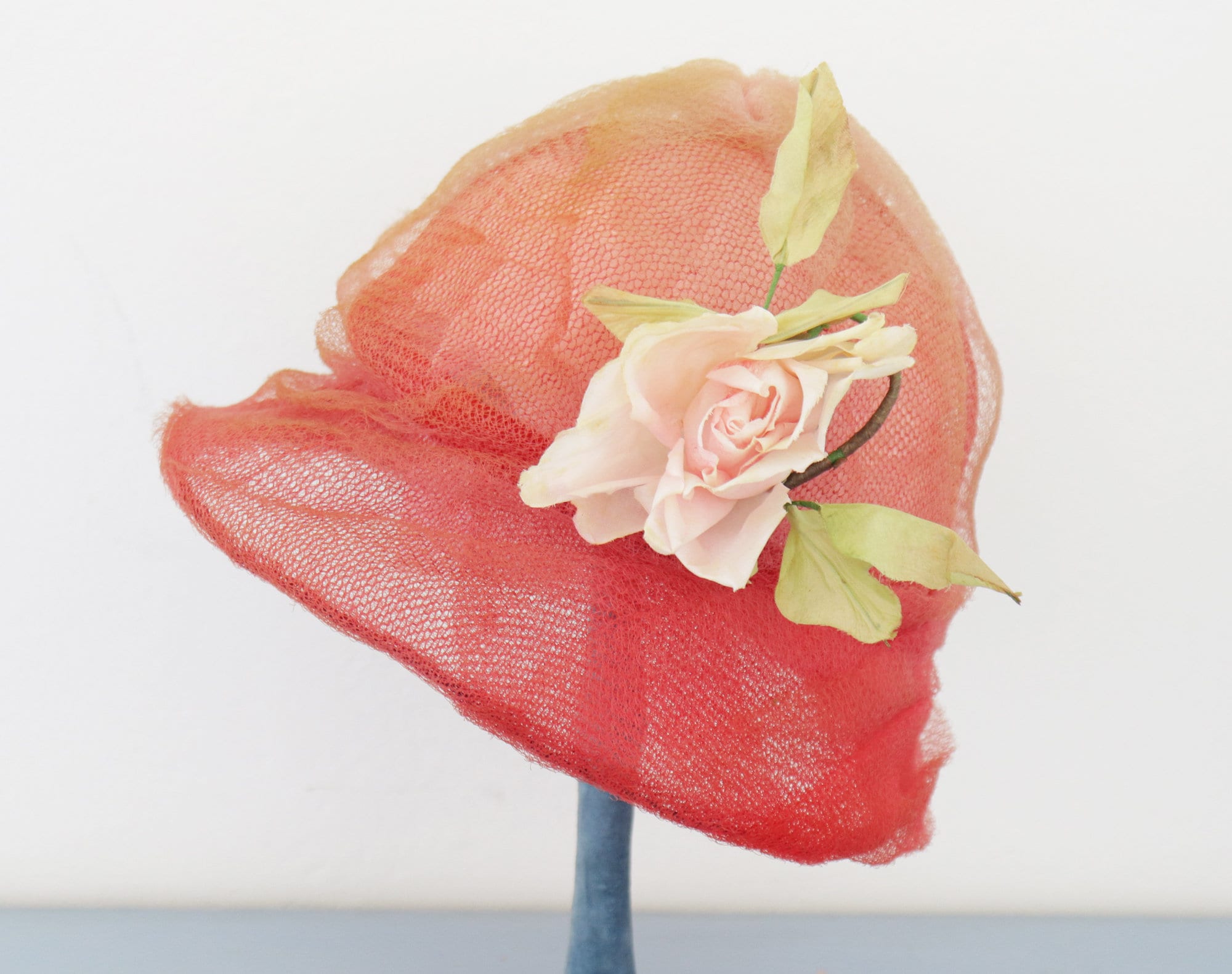 Vintage Springtime Red Cloche Hat / Retro Costume Cloche Sisal Straw ...