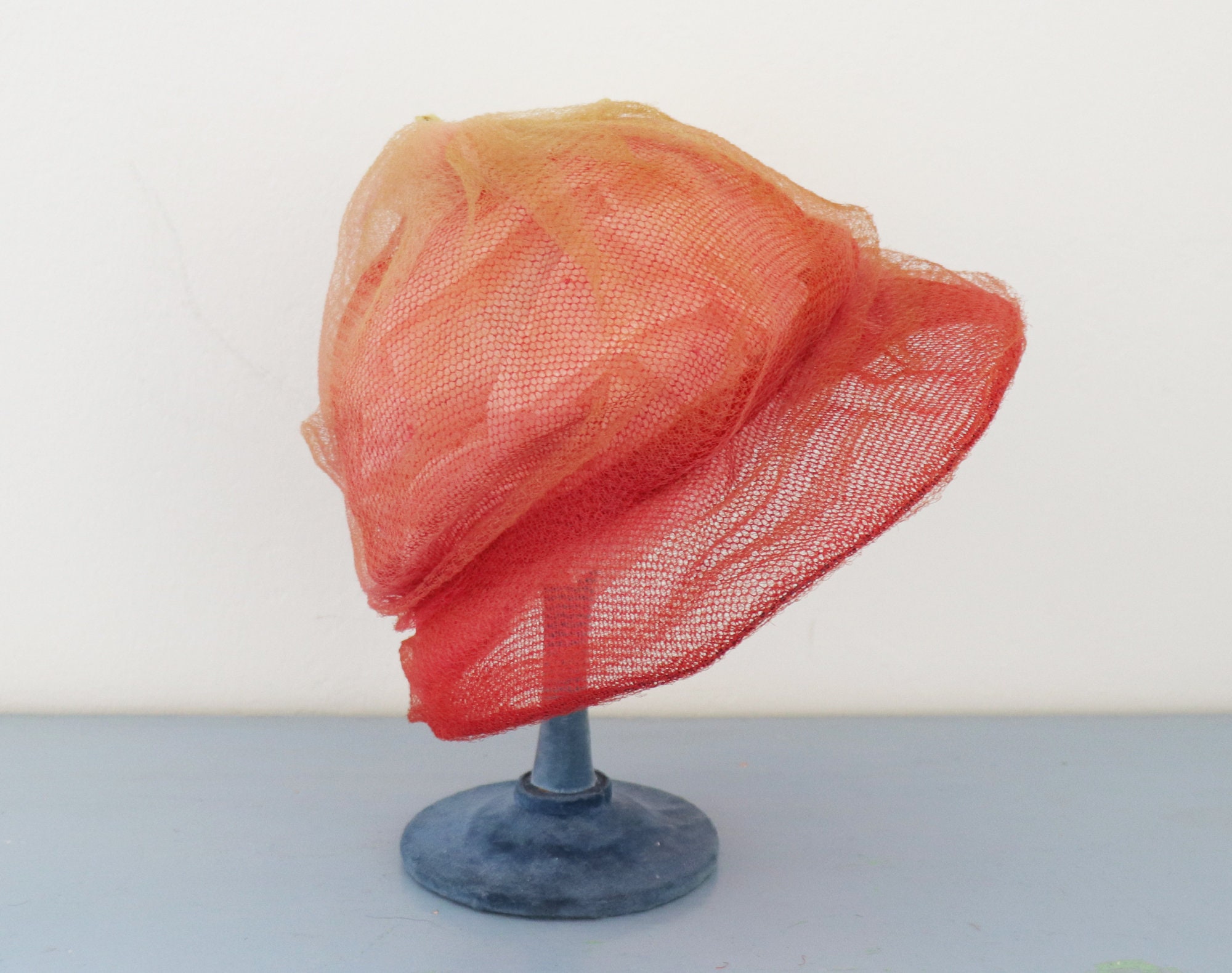 Vintage Springtime Red Cloche Hat / Retro Costume Cloche Sisal Straw ...