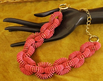 vintage 80s fuchsia  statement necklace, hot pink chunky statement necklace