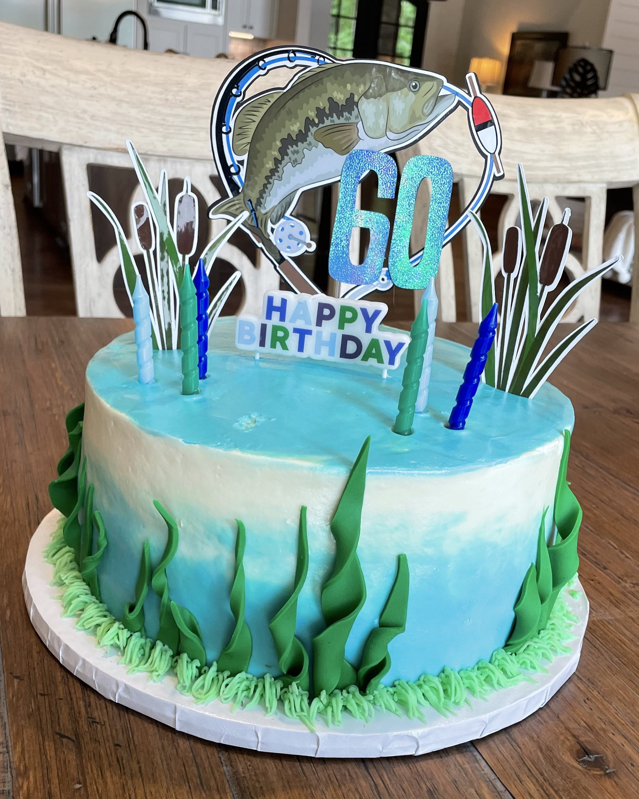 Fishing Birthday Cake Topper, Bass Fishing Cake Decor, Catching Fish Cake  Topper 
