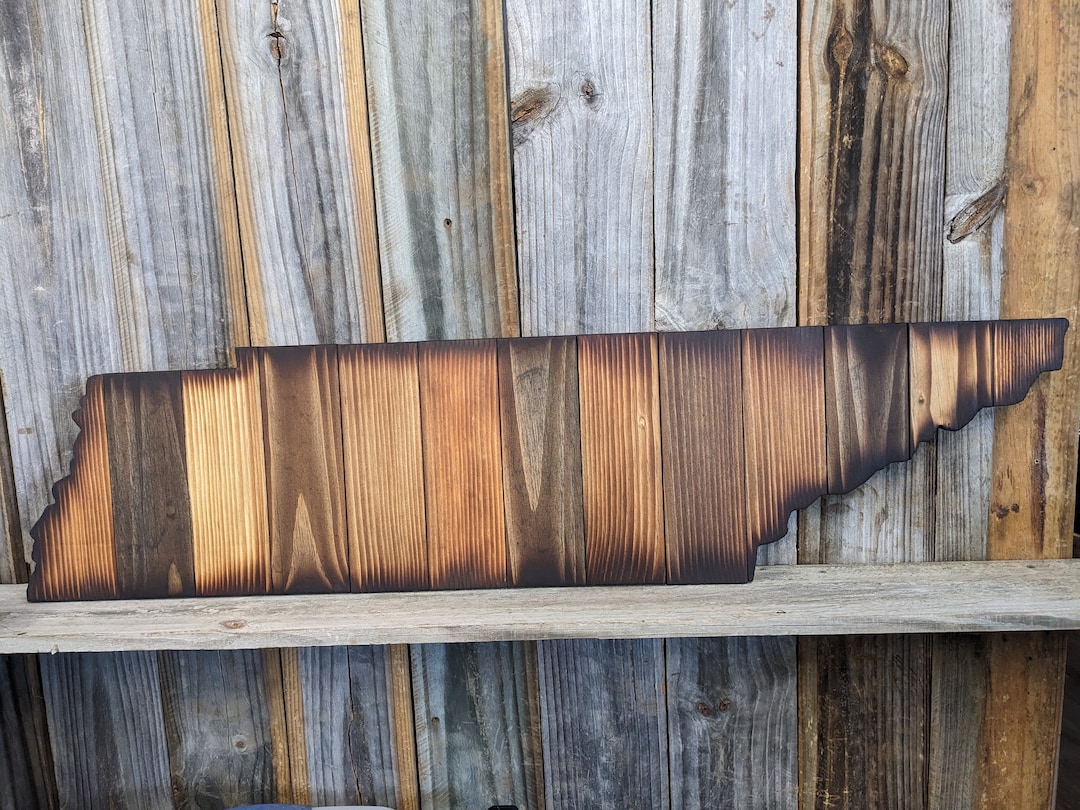 Rustic Tennessee. Sign Tennessee State Shape 42