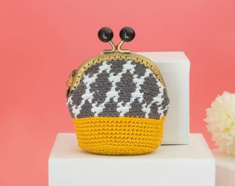 Crochet Coin Purse, Coin Purse for Women, Classic Chic Coin Purse, Kiss Lock Purse, Tapestry Crochet, Crochet Wallet, Gift for Her