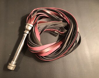 Bicz skórzany – Krykiet