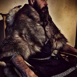 Reindeer Hide Cloak | Viking Cloak | Brown Large XXL Finnish Reindeer Fur Cloak | Two Styles