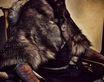 トナカイ皮マント | バイキングマント | ブラウン ラージ XXL