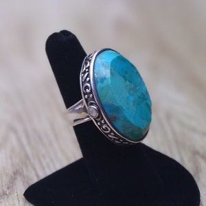 Turquoise Ring...Vintage Barse Large Oval Blue Turquoise Ring, 925 Sterling Silver... Size 6